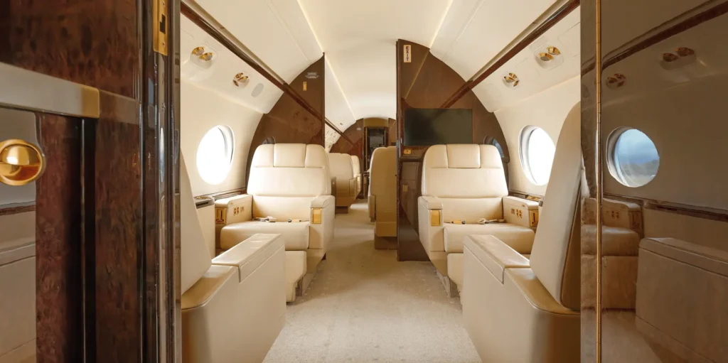 Gulfstream-G550-OE-ISN_interior12