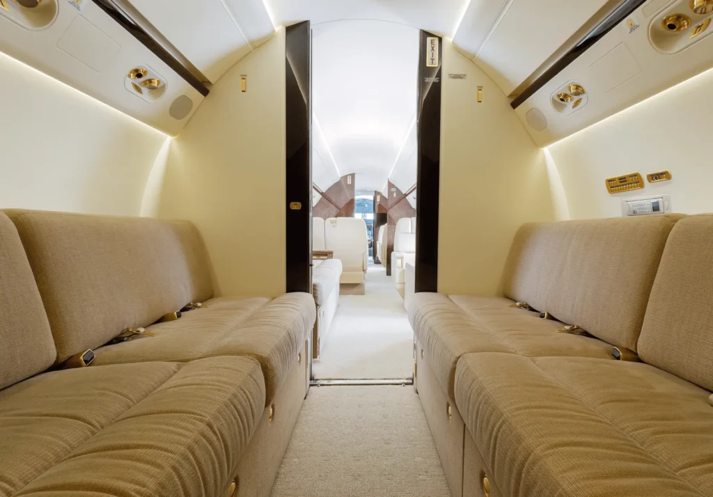 Gulfstream-G550-OE-ISN_interior14