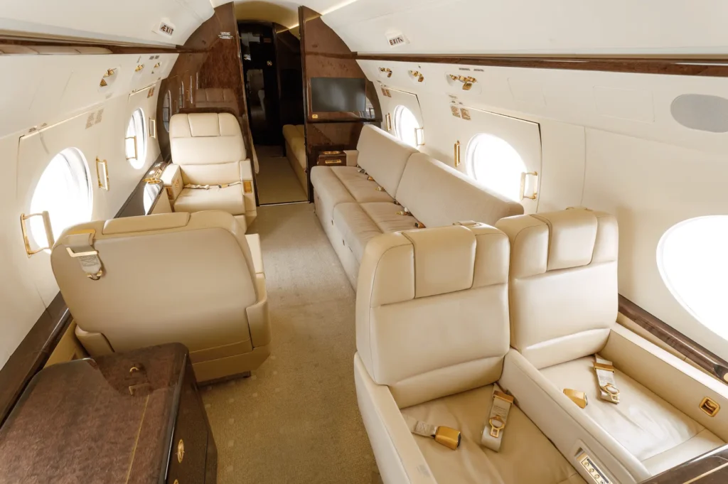 Gulfstream-G550-OE-ISN_interior15