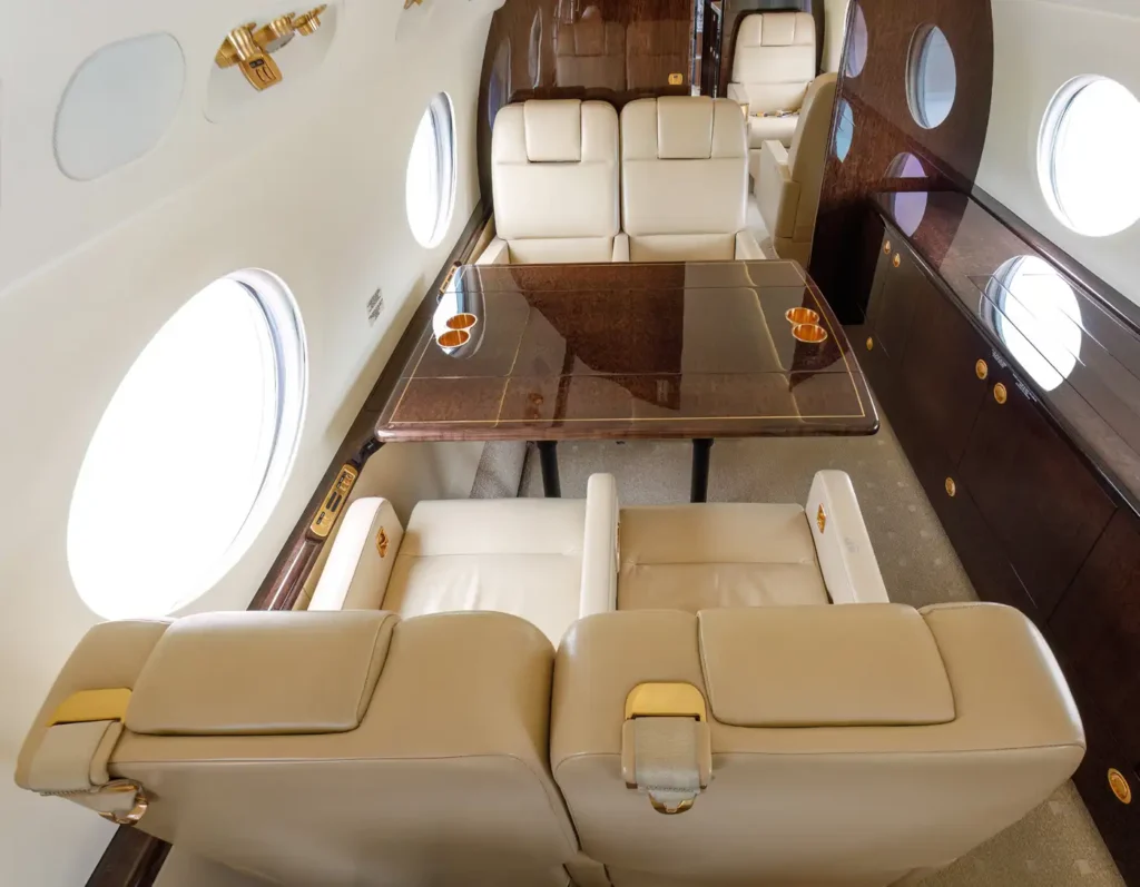 Gulfstream-G550-OE-ISN_interior17