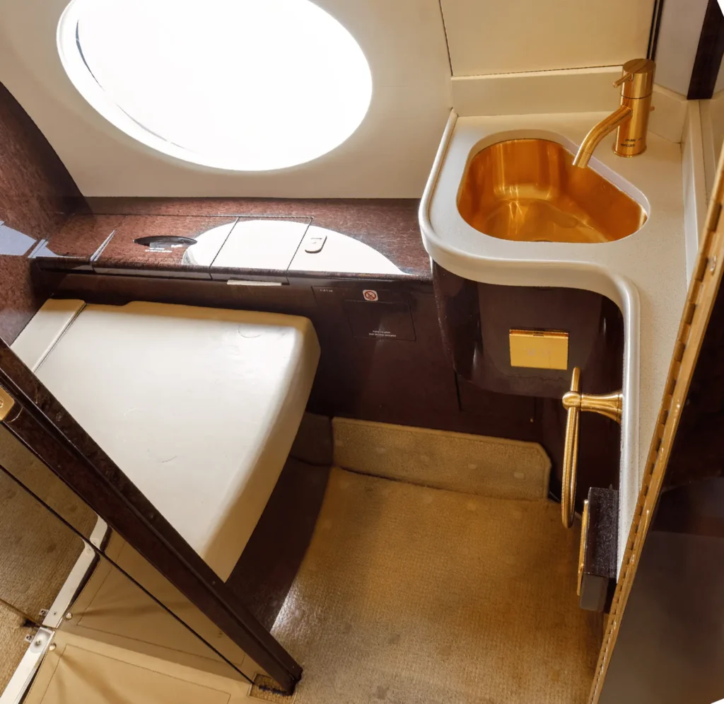 Gulfstream-G550-OE-ISN_interior22