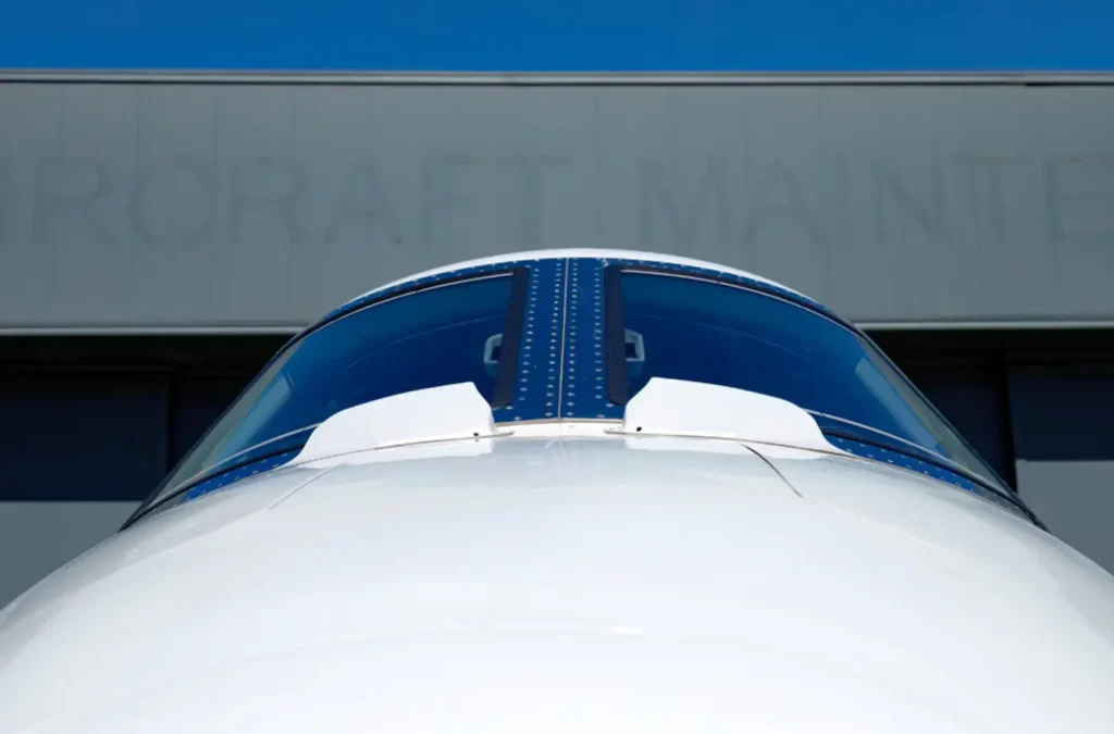 Pyxis_Cessna_Citation_XLS+_OE-GEM_exterior_front_window