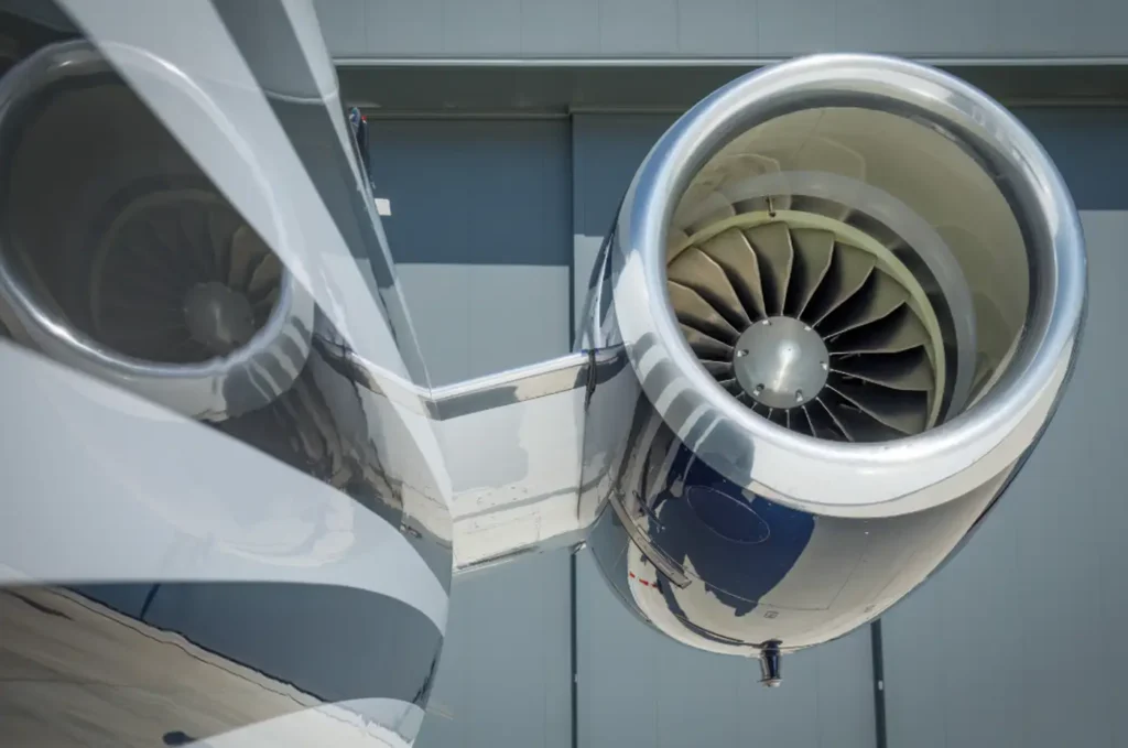 Pyxis_Cessna_Citation_XLS+_OE-GEM_exterior_rear_engine_left