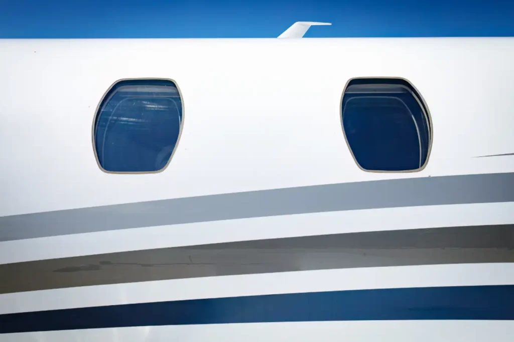 Pyxis_Cessna_Citation_XLS+_OE-GEM_exterior_two_windows