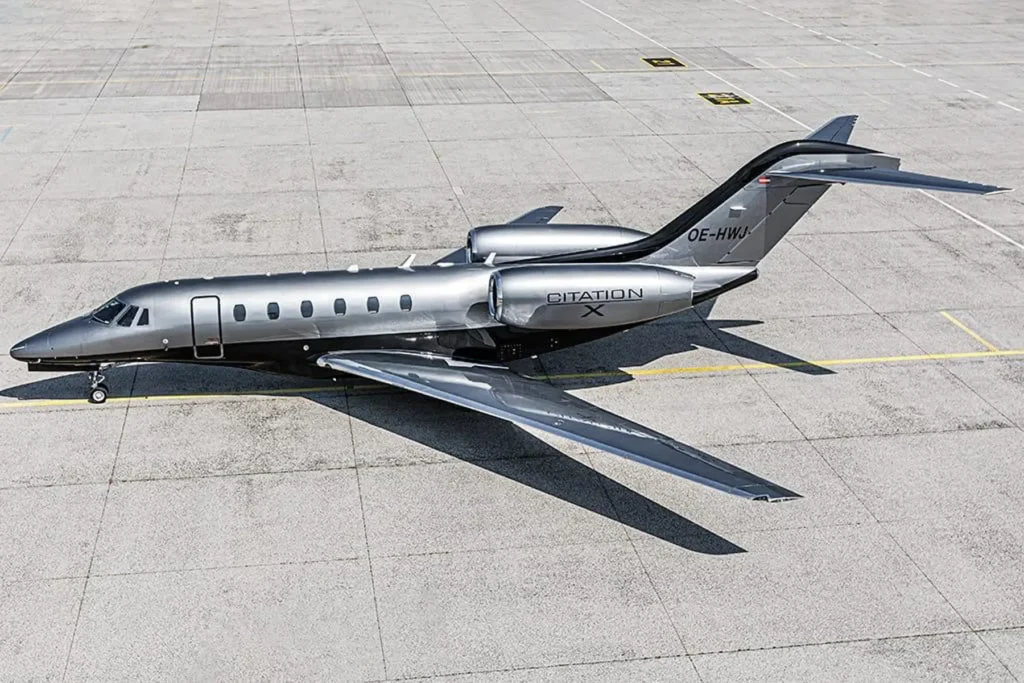 Avcon Jet_Cessna_Citation_X_OE-HWJ_exterior 1