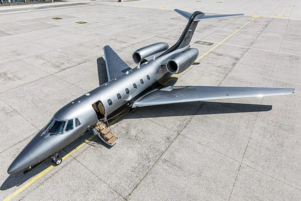 Avcon Jet_Cessna_Citation_X_OE-HWJ_exterior 3