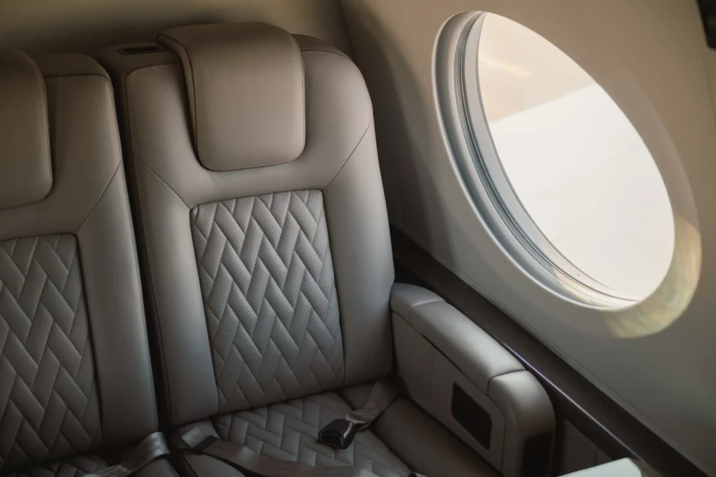 AvconJet_OE-IPM_G500_interior01