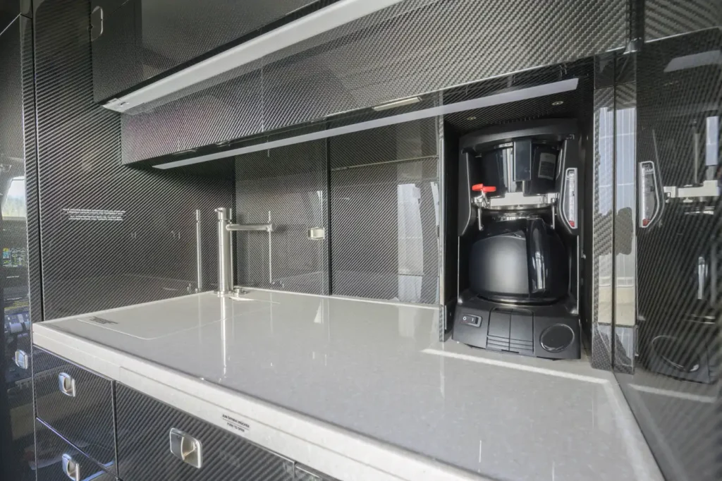 Pyxis_Praetor_600_9H-NYX_interior14