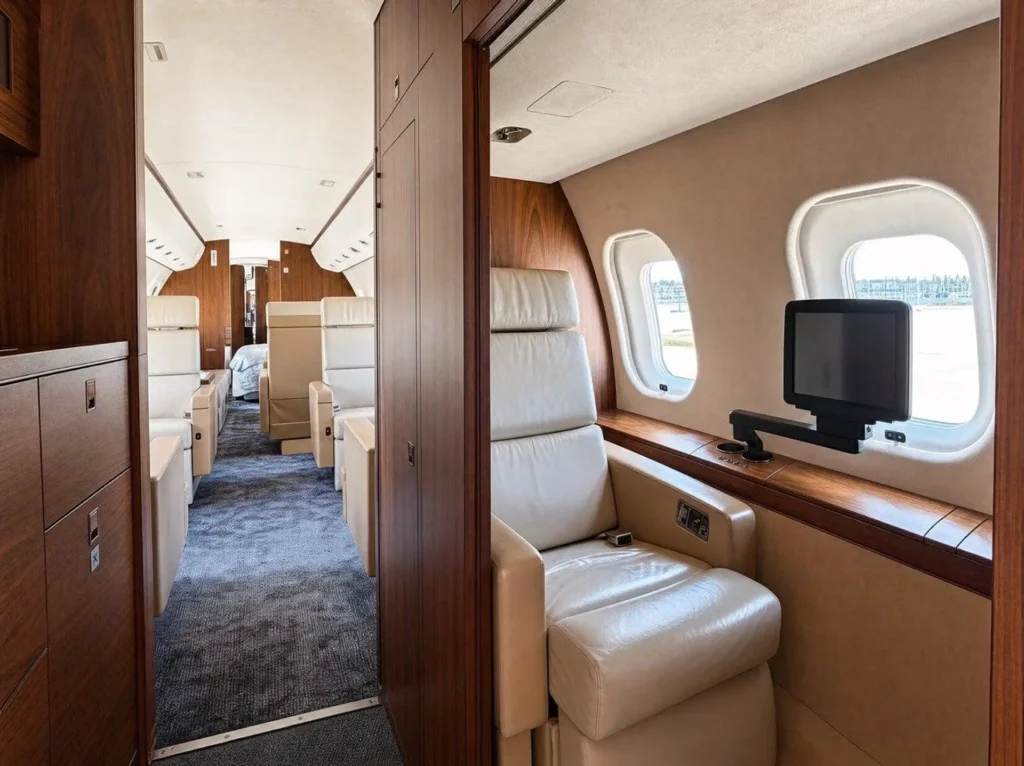 Pyxis-Bombardier_Global_Express_XRS_AVG_19